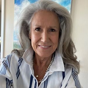 Meet your Posher, Vickie